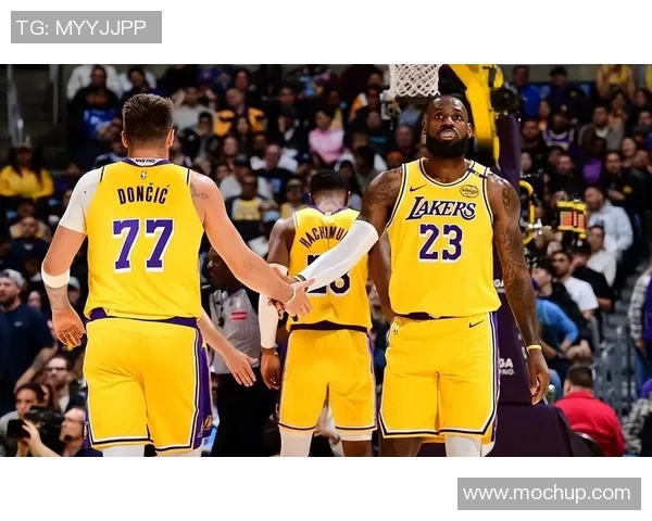 2017年湖人与掘金季前赛精彩对决回顾与分析 2017年湖人与掘金季前赛精彩对决回顾与分析