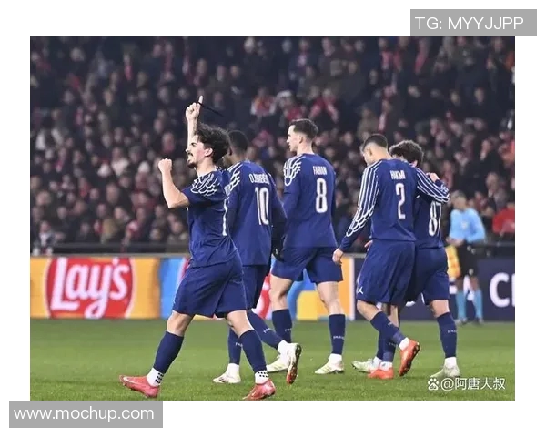 斯旺西主场迎战布里斯双方争夺激烈期待精彩对决